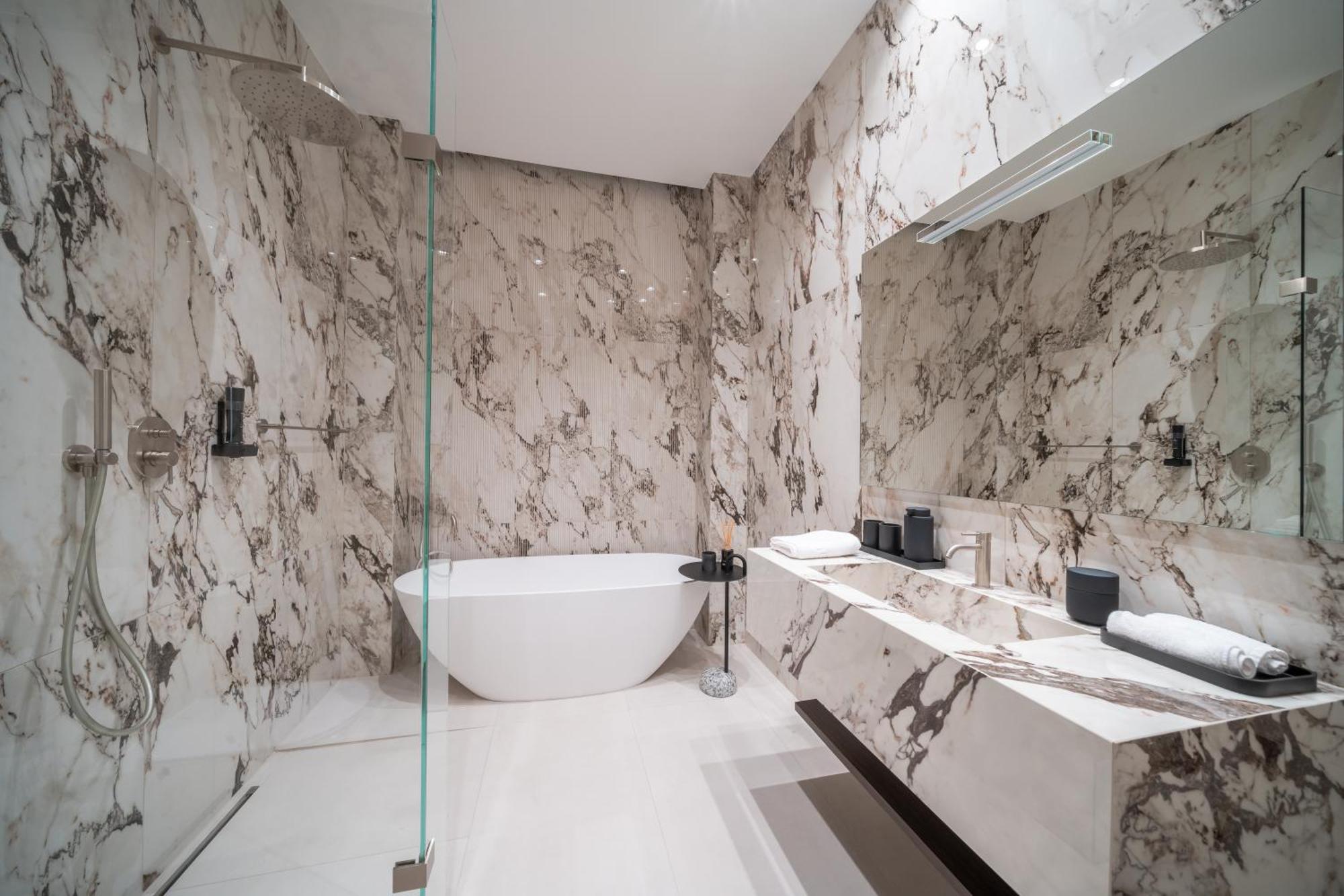 Damas Suites Budapest Ngoại thất bức ảnh
