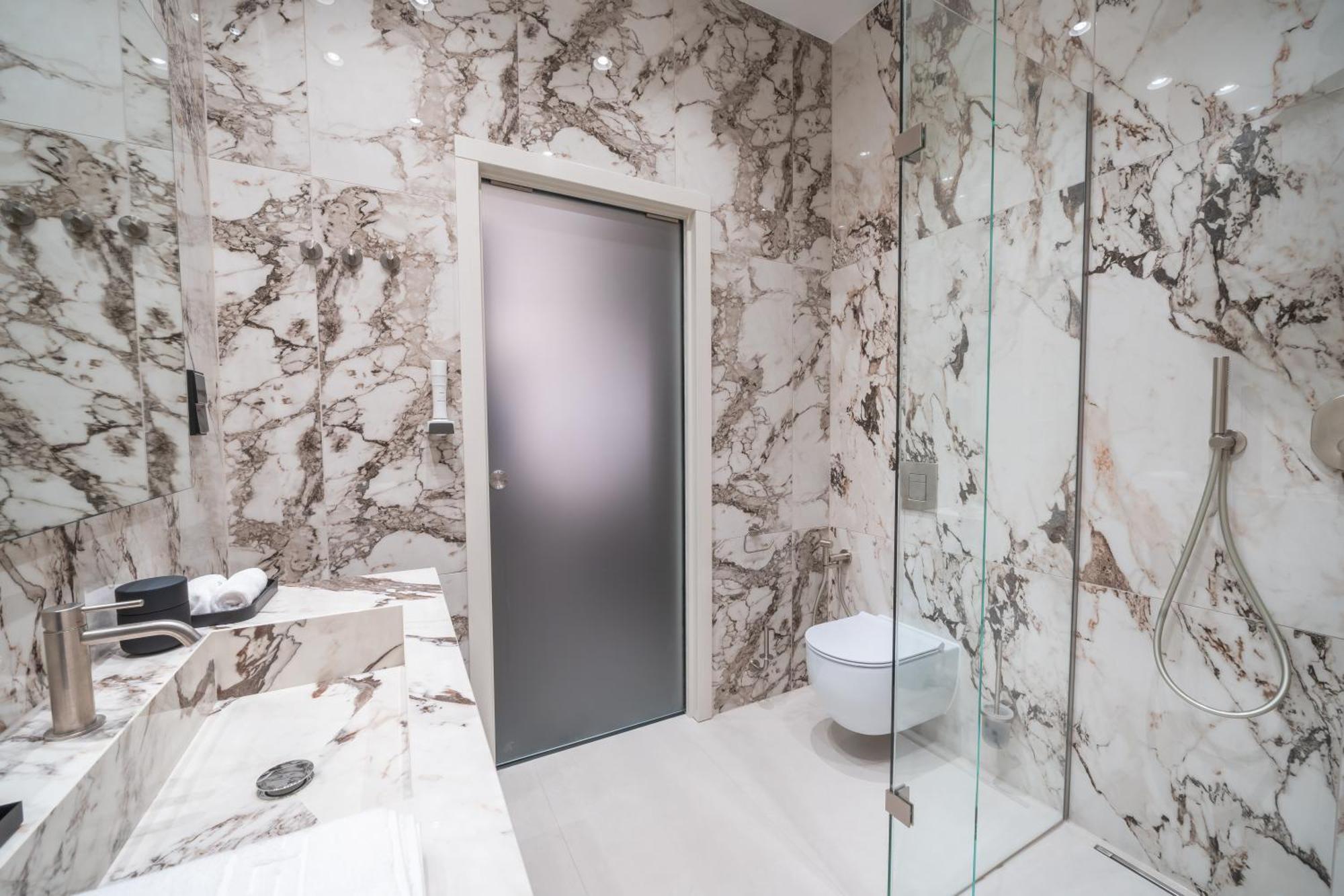 Damas Suites Budapest Ngoại thất bức ảnh