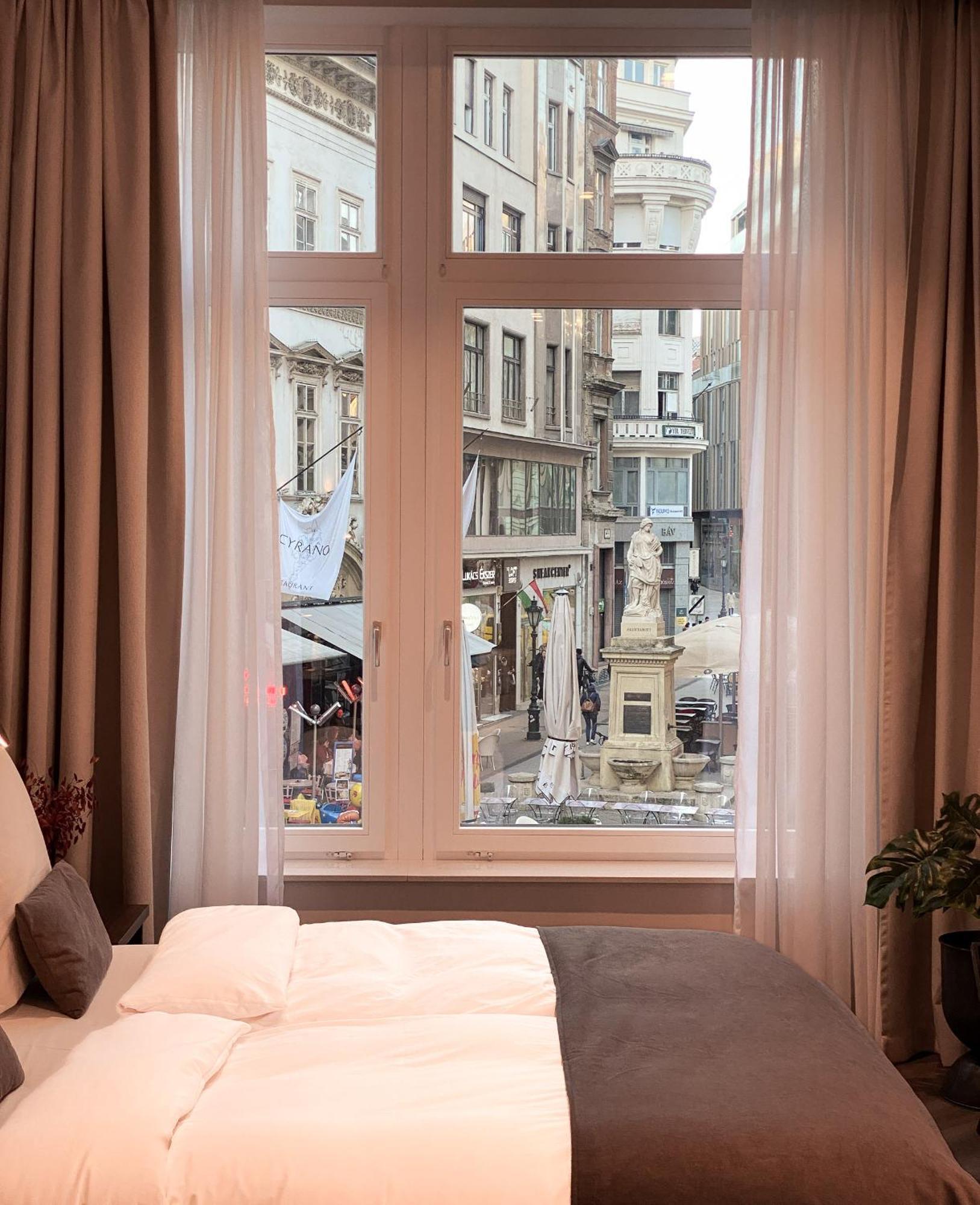 Damas Suites Budapest Ngoại thất bức ảnh