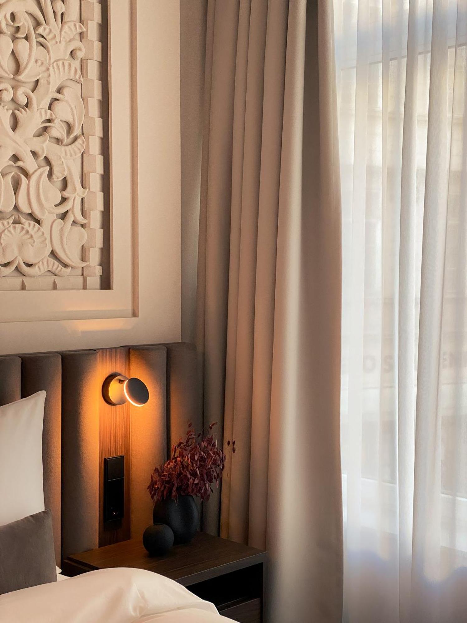 Damas Suites Budapest Ngoại thất bức ảnh